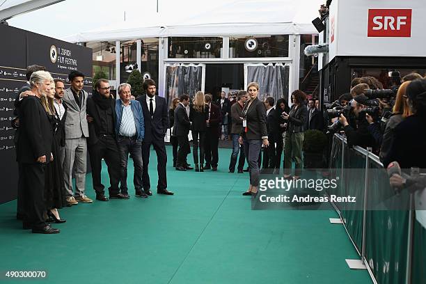 Cast and crew attend the 'Die Dunkle Seite Des Mondes' Premiere during the Zurich Film Festival on September 27, 2015 in Zurich, Switzerland. The...