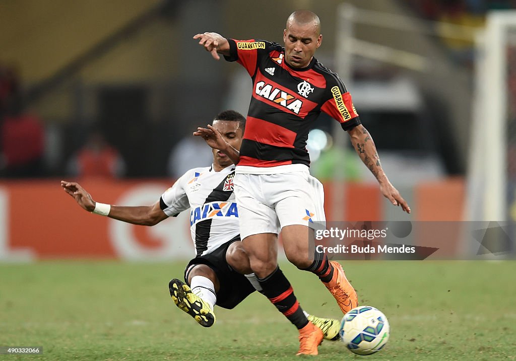 Flamengo v Vasco - Brasileirao Series A 2015