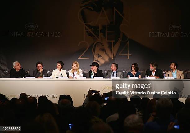 Moderator Henri Behar, Eric Gautier, actresses Jeanne Balibar, Nicole Kidman, director Olivier Dahan, actor Tim Roth, actress Paz Vega, producer...