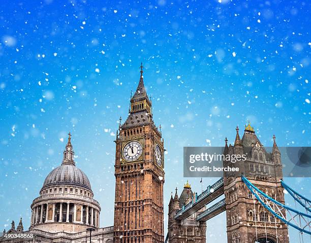 winter in london - city of london stockfoto's en -beelden