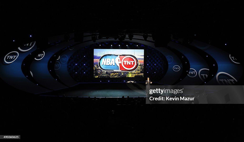 TBS / TNT Upfront 2014 - Presentation