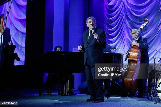 Tony Bennett attends the Clinton Global Citizen Awards during the second day of the 2015 Clinton Global Initiative's Annual Meeting at the Sheraton...