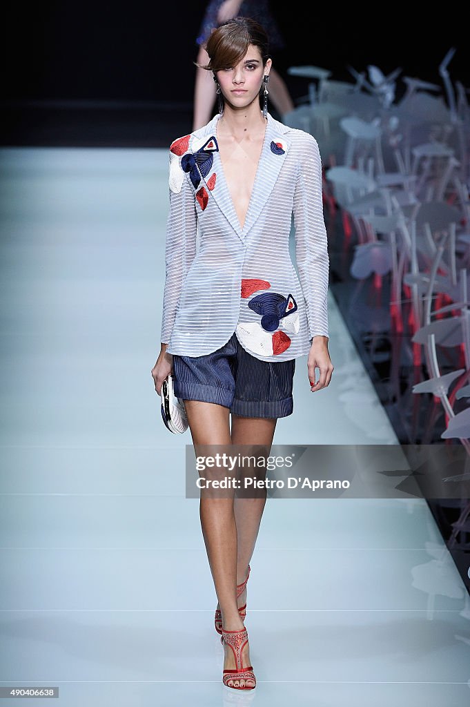 Giorgio Armani - Runway - Milan Fashion Week SS16