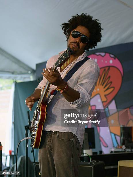 Singer/guitarist Tash Neal of The London Souls performs at the Toyota Music Den presented by SPIN during the 2015 Life is Beautiful festival on...