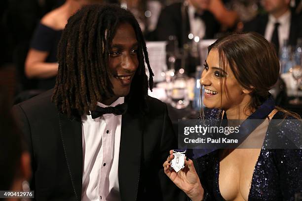 Elle Demasi poses with Nic Naitanui's Mark of the Year medal during the 2015 Brownlow Medal Function at Crown Perth on September 28, 2015 in Perth,...