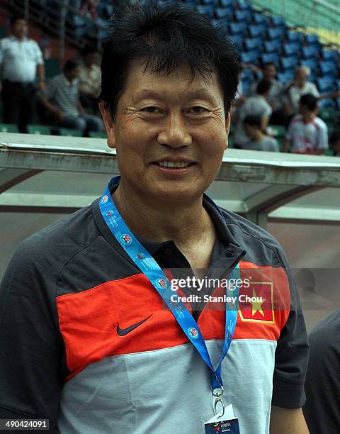 Vietnam Coach Chen Yun Fa during the AFC Women's Asian Cup Group A match between Vietnam and Jordan at Thong Nhat Stadium on May 14, 2014 in Ho Chi...