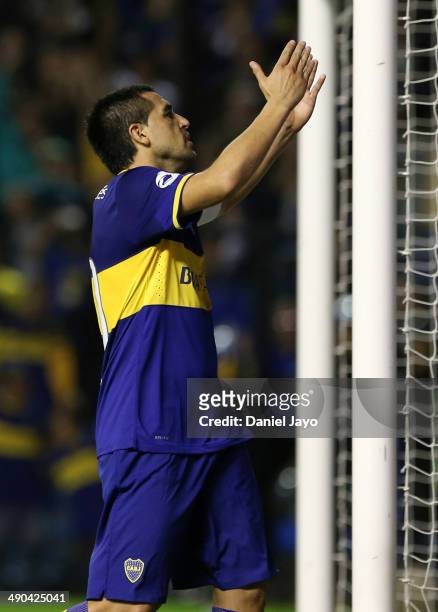 Juan Roman Riquelme of Boca Juniors celebrates after scoring the second goal of his team during a match between Boca Juniors and Arsenal F.C. As part...