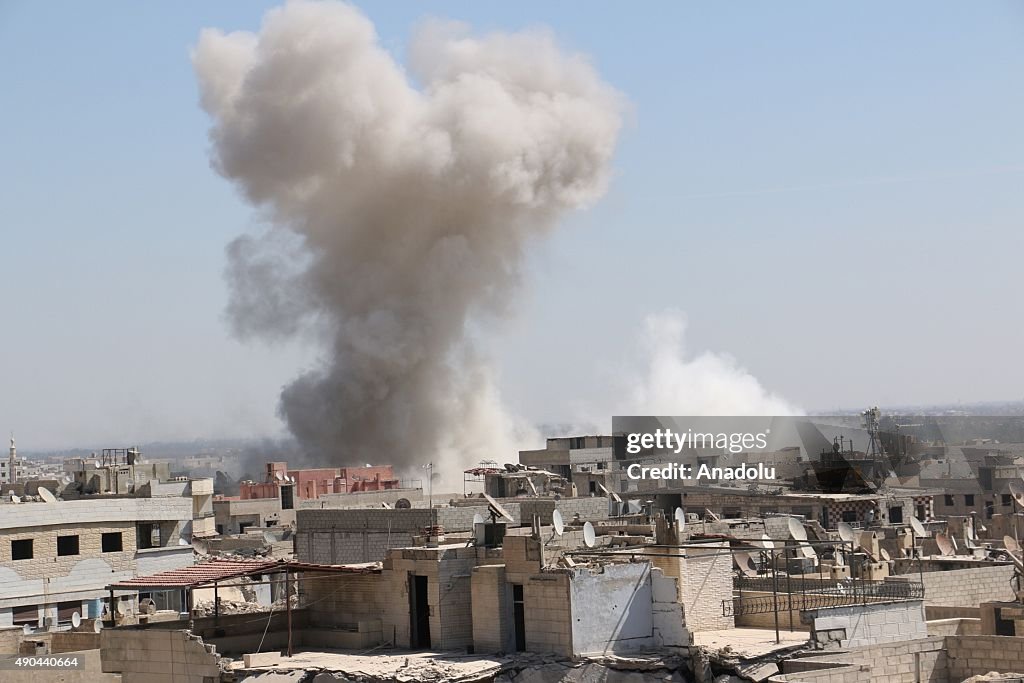 Syrian army attacks on Duma district of Damascus