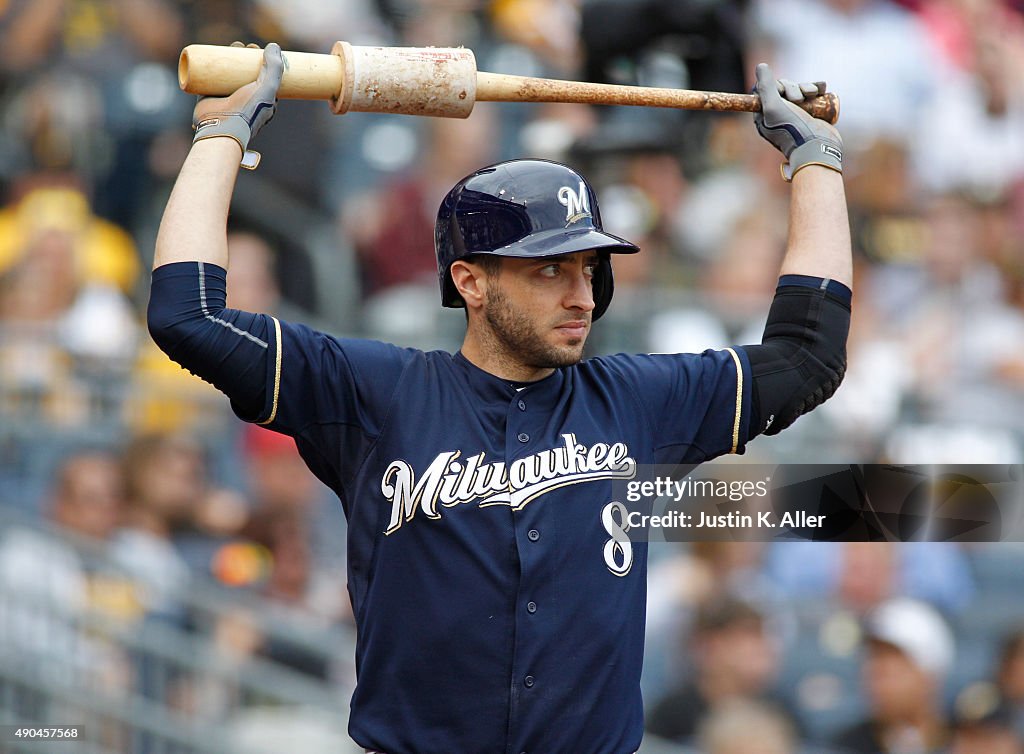 Milwaukee Brewers v Pittsburgh Pirates
