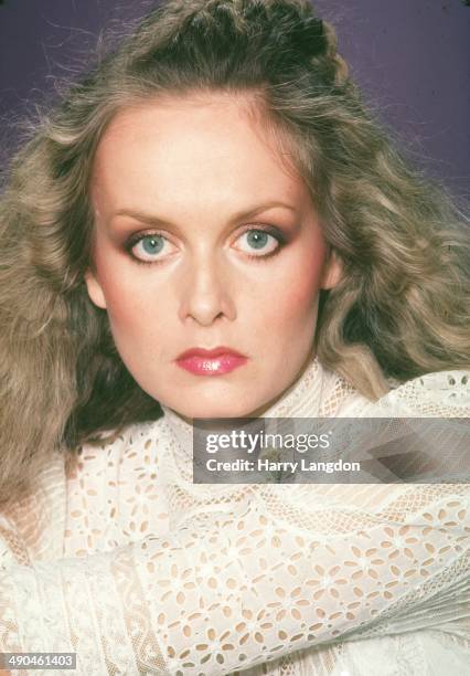 Actress Twiggy poses for a portrait in1979 in Los Angeles, California.