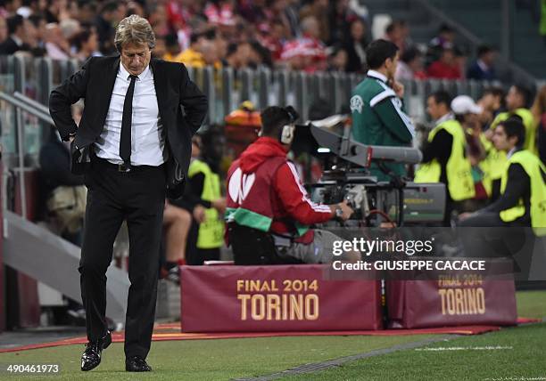 Benfica's coach Jorge Jesus reacts during the UEFA Europa league final football match between Benfica and Sevilla on May 14, 2014 at the Juventus...