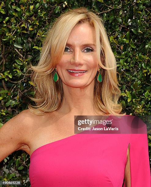 Actress Beth Littleford attends the 2015 Creative Arts Emmy Awards at Microsoft Theater on September 12, 2015 in Los Angeles, California.