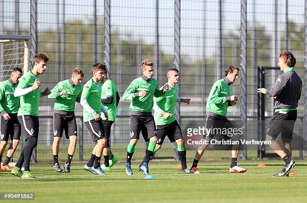 The Team of Borussia Moenchengladbach during the training session of Borussia Moenchengladbach at Borussia-Park on September 29, 2015 in...