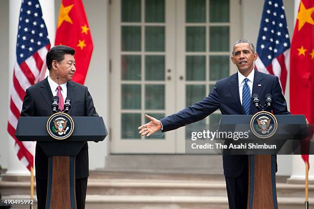 President Barack Obama and Chinese President Xi Jinping attand a joint news conference in the Rose Garden at The White House on September 25, 2015 in...