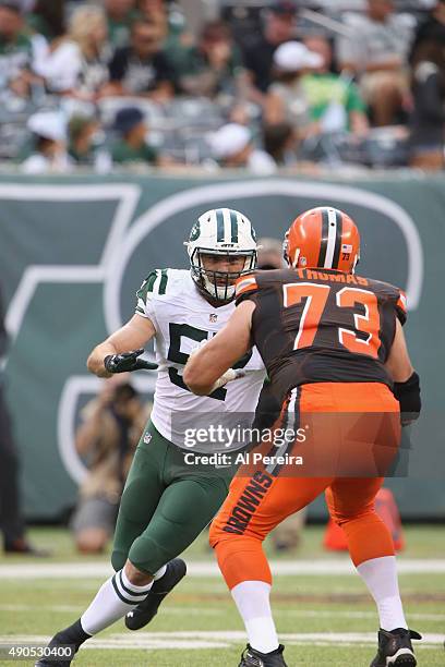 Linebacker Trevor Rielly of the New York Jets rushes the line against the Cleveland Browns at MetLife Stadium on September 13, 2015 in East...