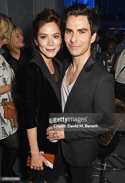 Anna Friel and Kelly Jones attend "Above / Beyond" hosted by American Airlines at One Marylebone on September 29, 2015 in London, England.