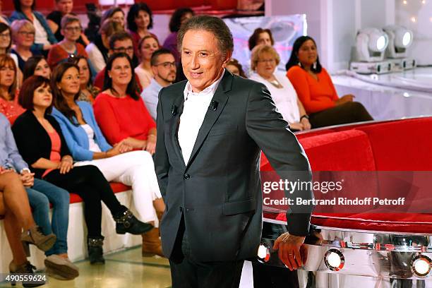Presenter of the Show, Michel Drucker attends the 'Vivement Dimanche' French TV Show at Pavillon Gabriel on September 29, 2015 in Paris, France.