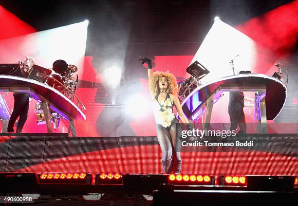 American Express: Unstaged with Disclosure and James Corden, featuring special guest Lion Babe on September 29, 2015 in Los Angeles, California.