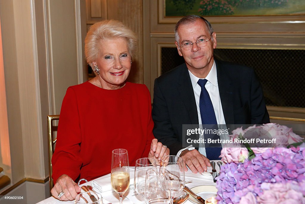 Charity Dinner To Benefit 'Claude Pompidou Foundation' In Paris