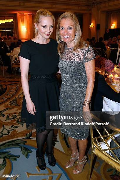 Actress Beatrice Rosen and Ambassador of USA in France, Jane D. Hartley attend the Charity Dinner to Benefit 'Claude Pompidou Foundation', held at...