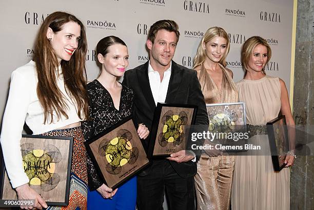 Ken And Lena Photos and Premium High Res Pictures - Getty Images
