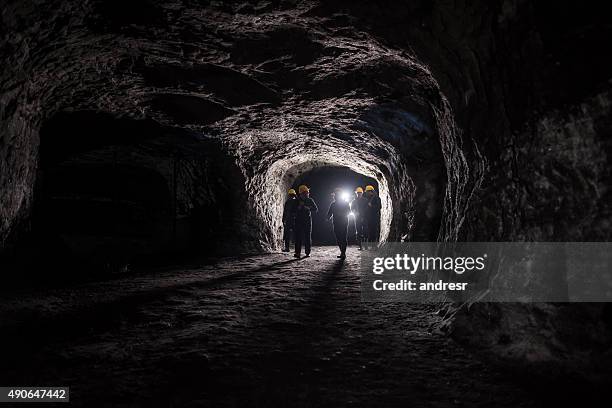 group of men in a mine - gruvarbetare bildbanksfoton och bilder