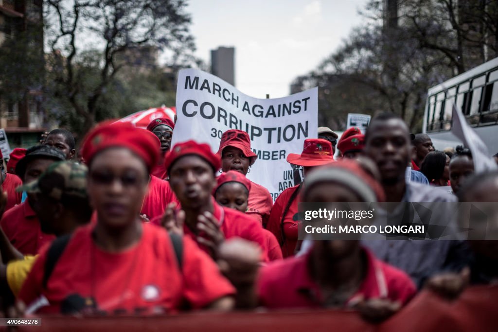 SAFRICA-POLITICS-CORRUPTION-DEMO