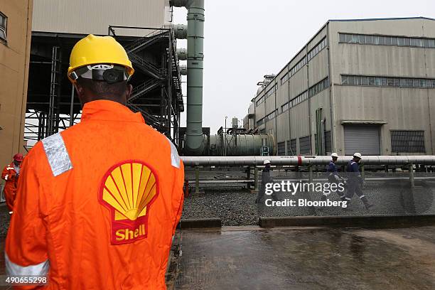 Shell Arran Development 40 Shell Petroleum Development Company Of Nigeria Stock Photos, High ...