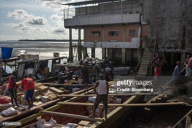 Loading Choco Choco Department Photos and Premium High Res Pictures - Getty Images