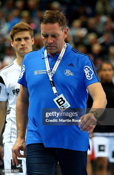 Alfred Gislason, head coach of Kiel reacts during the DKB HBL Bundesliga match between THW Kiel and Bergischer HC at Sparkassen Arena on September...