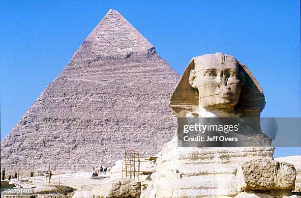 The Great Sphinx and the Pyramid of Khafre , Giza, Egypt. . Pyramids.