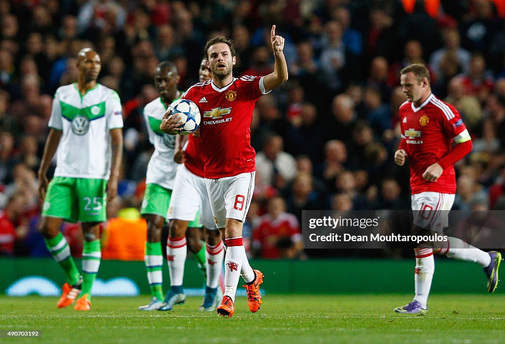 Manchester United FC v VfL Wolfsburg - UEFA Champions League