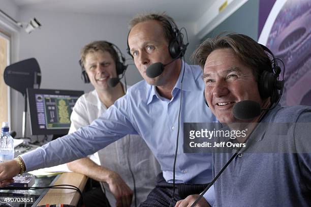 Andrew Castle, John Lloyd & Jimmy Connors TX: BBC ONE & TWO, 26th June to 9th July 2006 Monday, 26th June heralds the start of the 2006 Wimbledon...