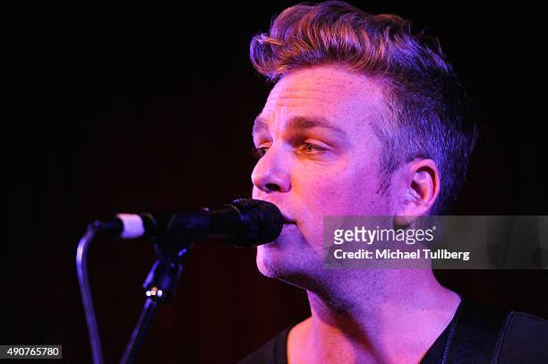 Musician Greg Holden performs at The Hotel Cafe on September 30, 2015 in Hollywood, California.