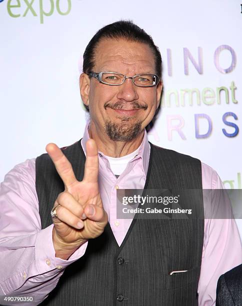 Penn Jillette of the comedy/magic team Penn & Teller attends Global Gaming Expo's Casino Entertainment Awards at Vinyl inside the Hard Rock Hotel &...