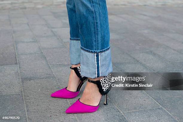 Model Yasmin Le Bon wears Manolo Blahnik shoes on day 3 during London Fashion Week Spring/Summer 2016/17 on September 20, 2015 in London, England.