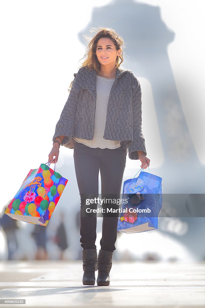 Woman shopping in Paris