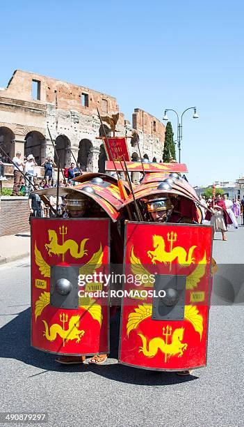 Tortoise Rome 80 Roman Tortoise Stock Photos, High-Res Pictures, and Images - Getty ...