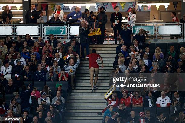 Pool Streaker Toppix Streaker Photos and Premium High Res Pictures - Getty Images