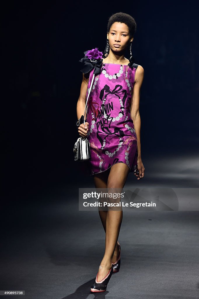 Lanvin : Runway - Paris Fashion Week Womenswear Spring/Summer 2016