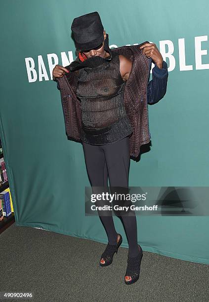 Grace Jones attends Grace Jones In Conversation With Tom Santopietro at Barnes & Noble Union Square on October 1, 2015 in New York City.