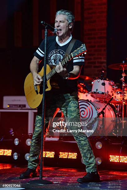 Ed Roland of Collective Soul performs at Revolution on October 1, 2015 in Fort Lauderdale, Florida.