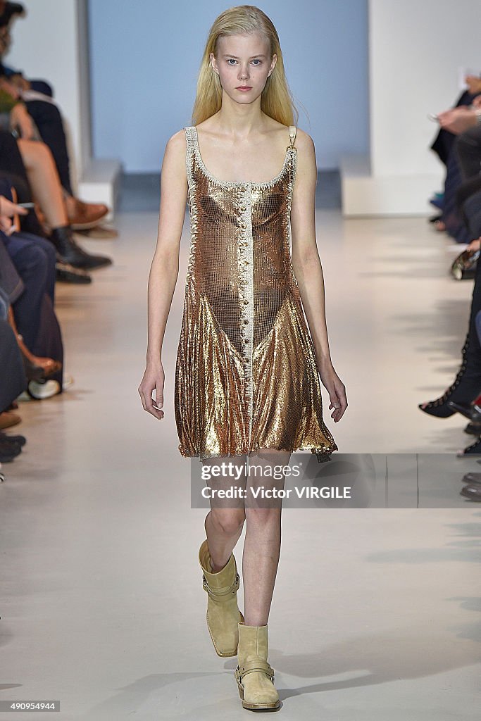 Paco Rabanne : Runway - Paris Fashion Week Womenswear Spring/Summer 2016