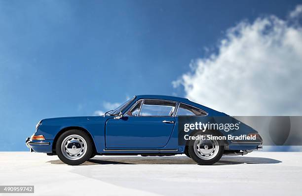 porsche 911 model car - porsche carrera stock pictures, royalty-free photos & images