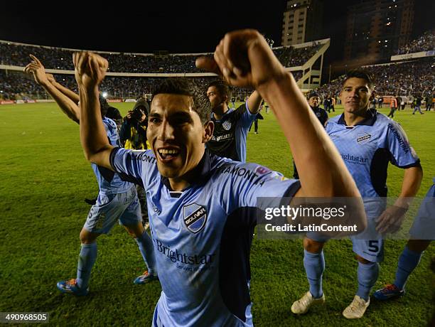 Players of Bolívar celebrate after winning a second leg quarter final match between Bolívar and Lanús as part of Copa Bridgestone Libertadores 2014...