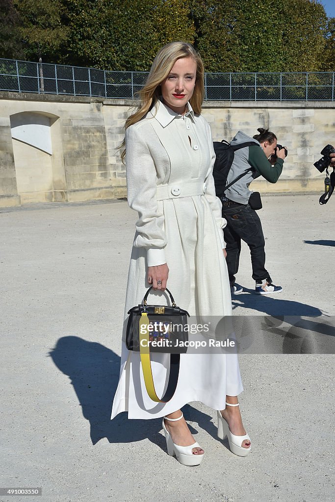 Celebrities Sightings At Paris Fashion Week - Ready To Wear S/S 2016 : Day Four