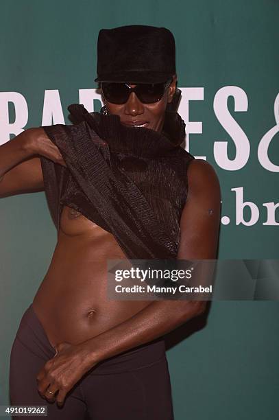 Grace Jones attends Grace Jones In Conversation With Tom Santopietro at Barnes & Noble Union Square on October 1, 2015 in New York City.