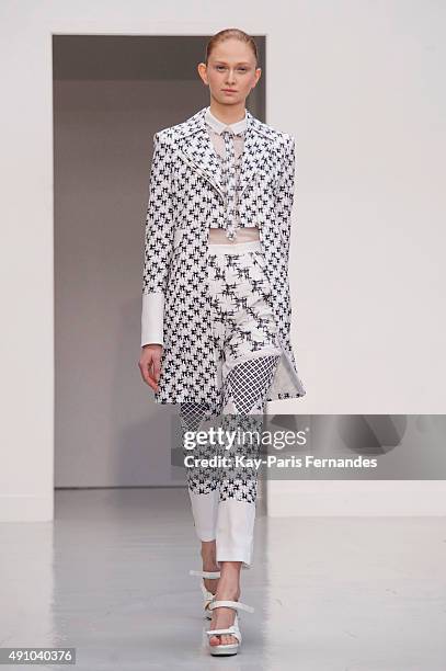 Model walks the runway during the Vassili show as part of the Paris Fashion Week Womenswear Spring/Summer 2016 on October 2, 2015 in Paris, France.