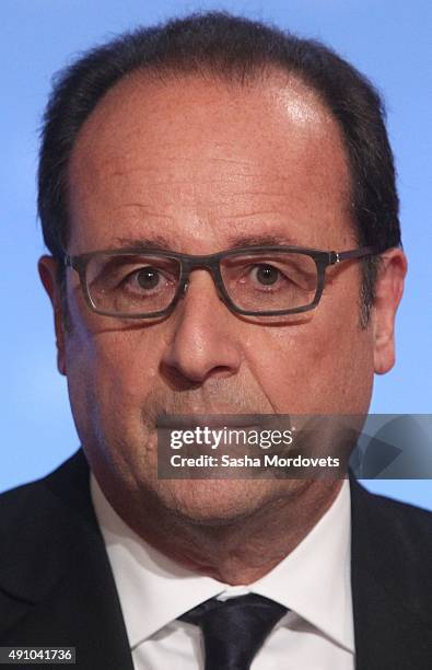 French President Francois Hollande attends a joint press conference after the Normandy Format Summit in the Elysee Palace on October 2, 2015 in...