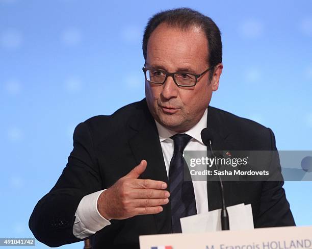 French President Francois Hollande speeches during press conference after the Normandy Format Summit in the Elysee Palace on October 2, 2015 in...